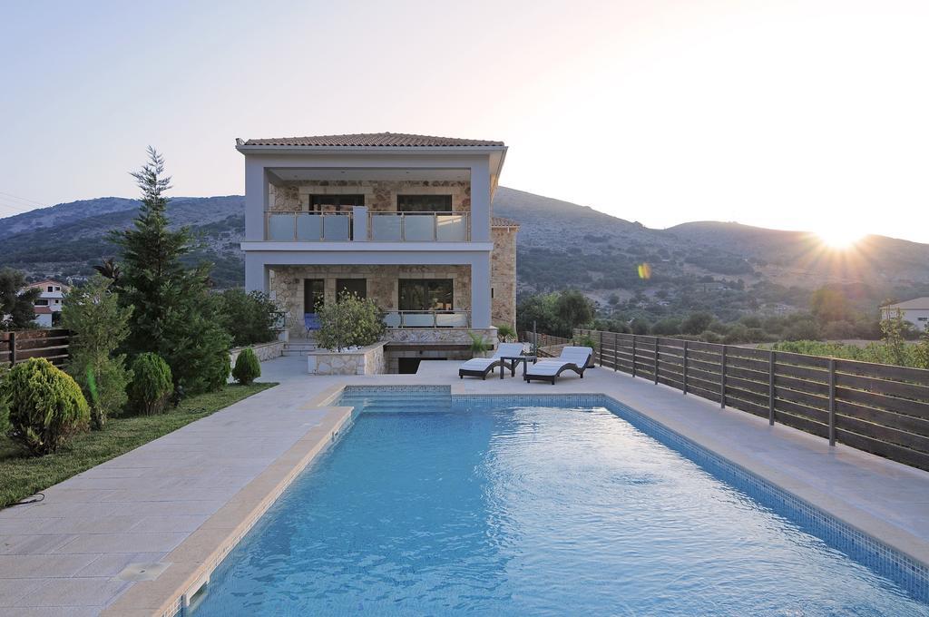 Villa Unique Divarata Luaran gambar